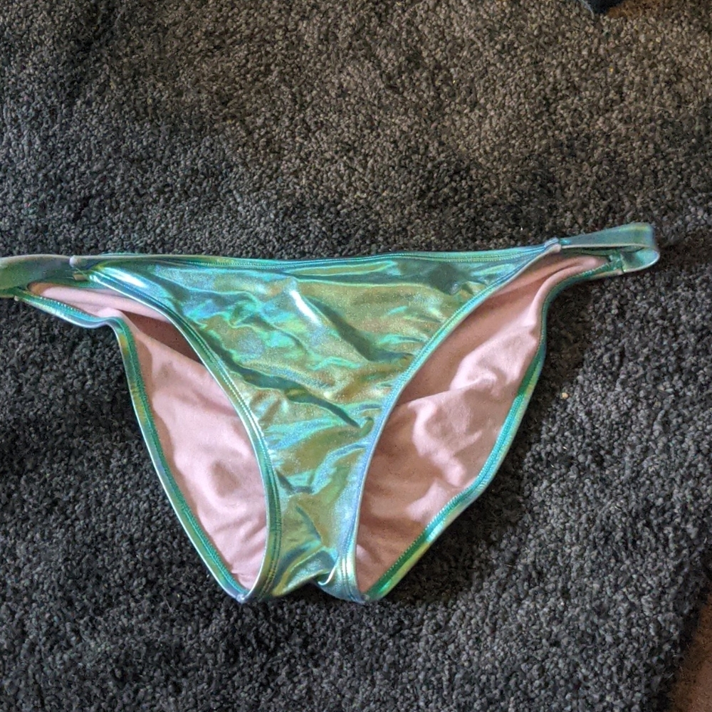 Bikini bottom